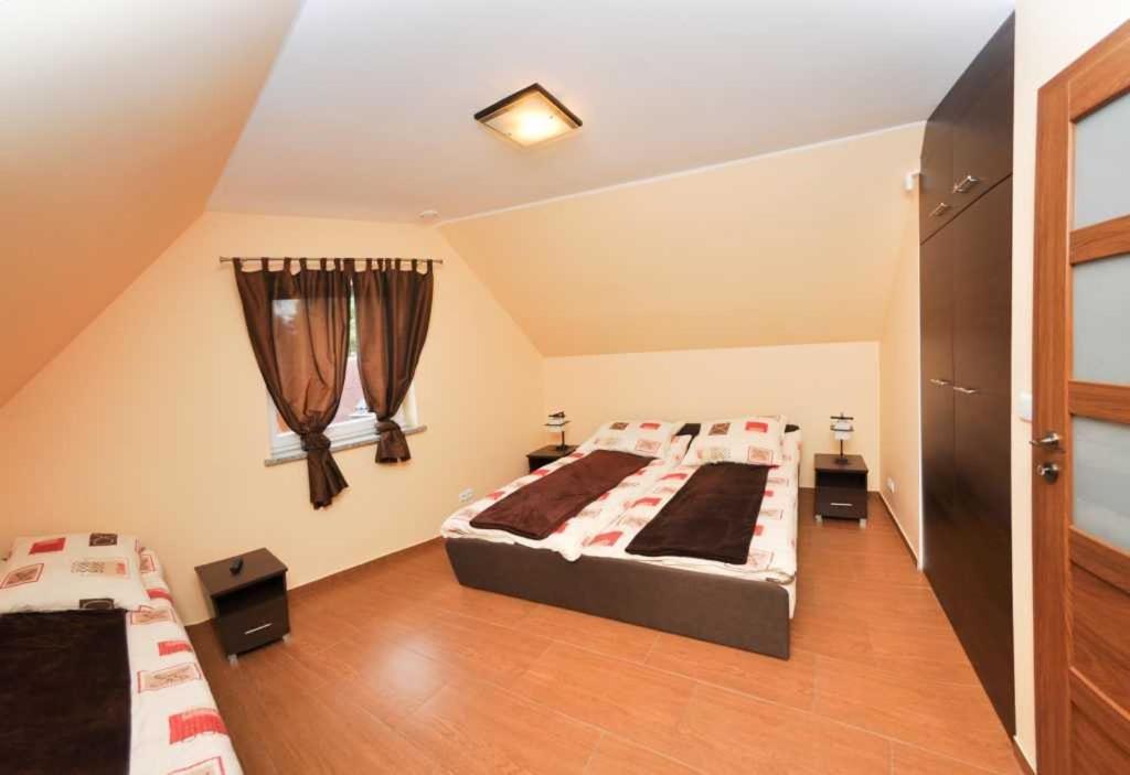 Ferienhaus Holiday Home Domki Raj Jarosławiec Exteriér fotografie