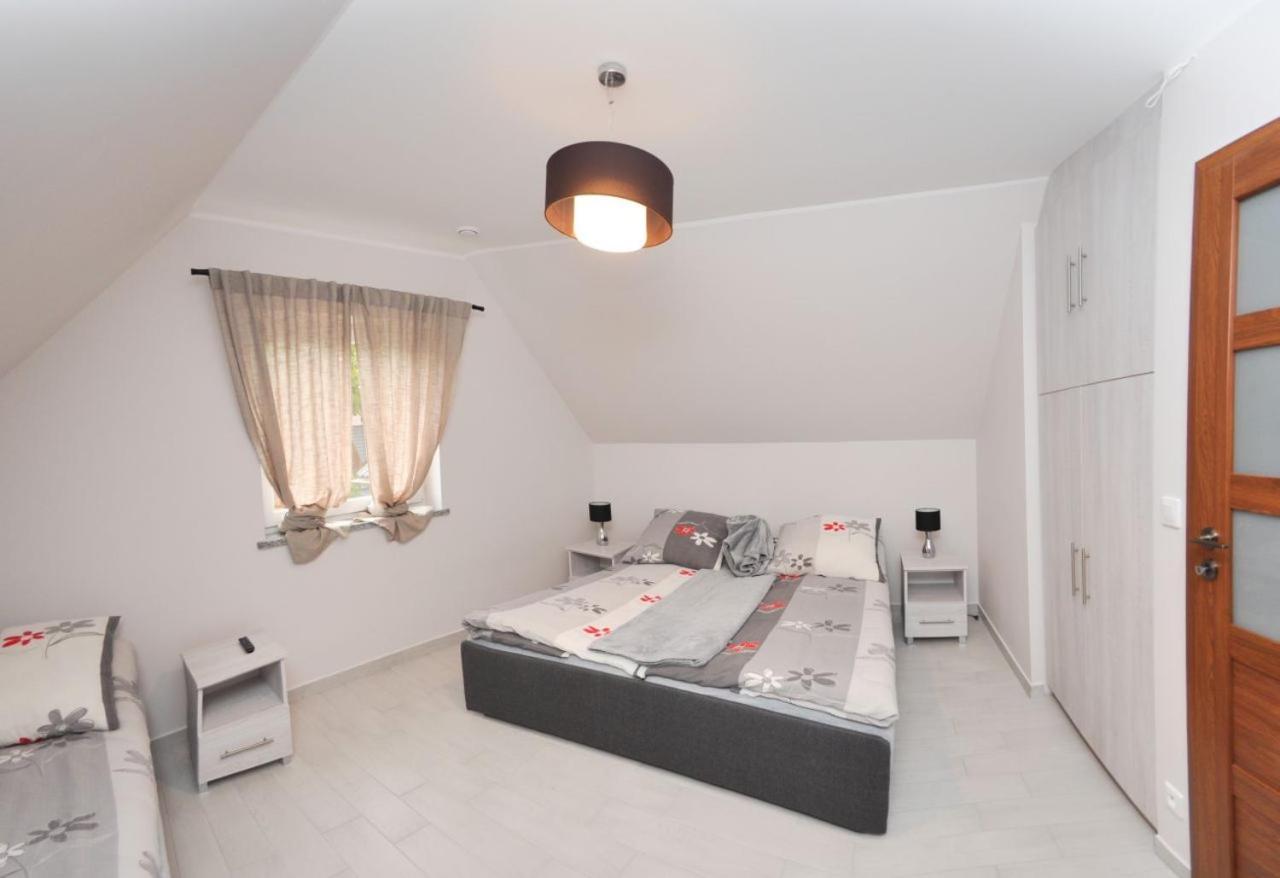 Ferienhaus Holiday Home Domki Raj Jarosławiec Exteriér fotografie